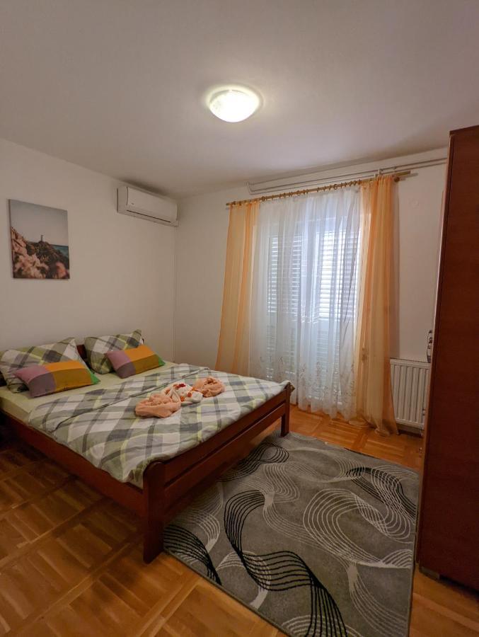 Apartment Bracic Водице Екстериор снимка