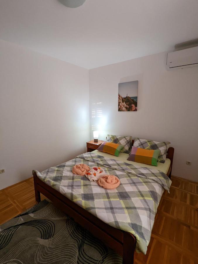 Apartment Bracic Водице Екстериор снимка