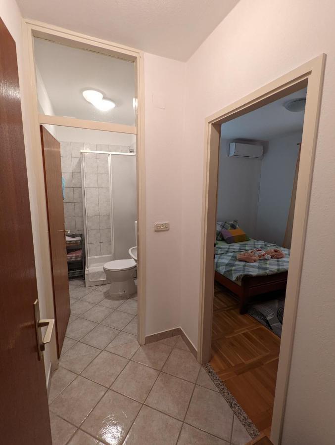 Apartment Bracic Водице Екстериор снимка